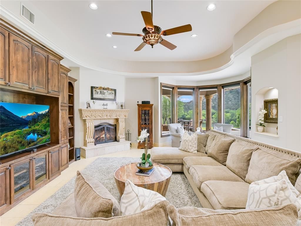 Exquisite lake austin retreat seamlessly blending opulence and outdoor splendor offered at 7. 9 million 12