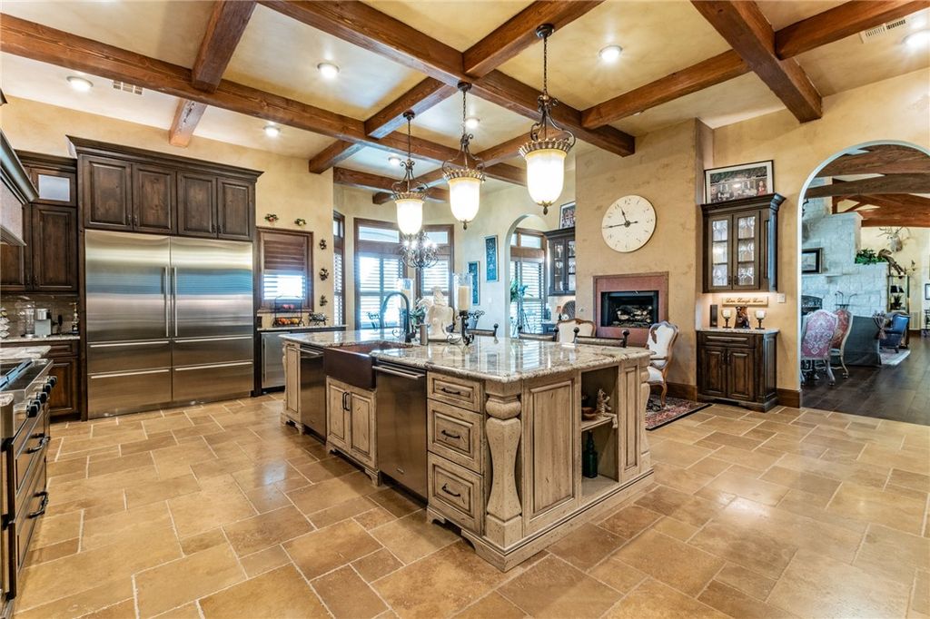 Magnificent leon river ranch in temple a tapestry of endless opportunities at 13. 5 million 25