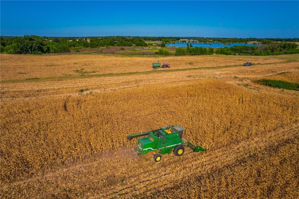 Magnificent leon river ranch in temple a tapestry of endless opportunities at 13. 5 million 72