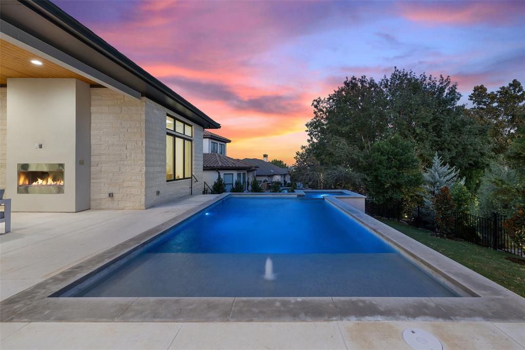Modern marvel geschke group architectures stunning residence in austin listed at 2. 499 million 6
