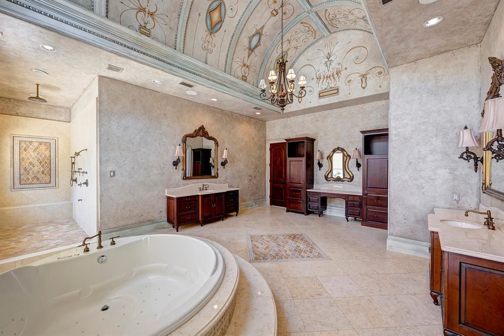 Northern italian elegance houston residence with spectacular architecture listed at 2. 875 million 27