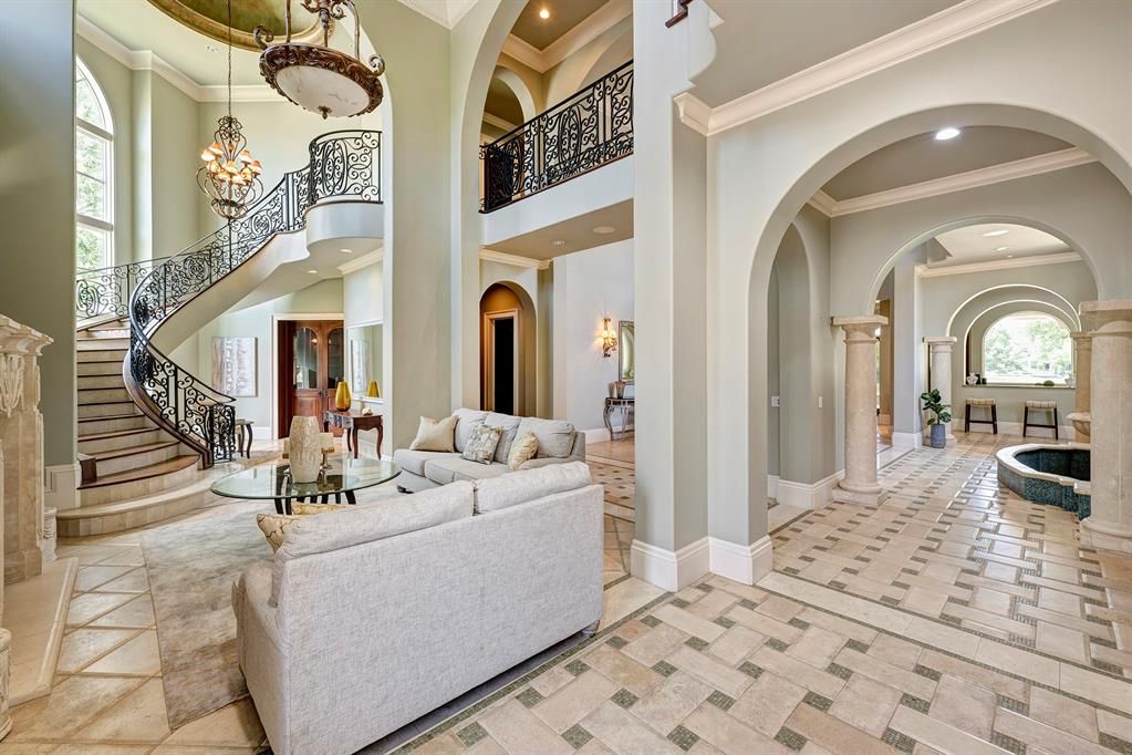 Northern italian elegance houston residence with spectacular architecture listed at 2. 875 million 5