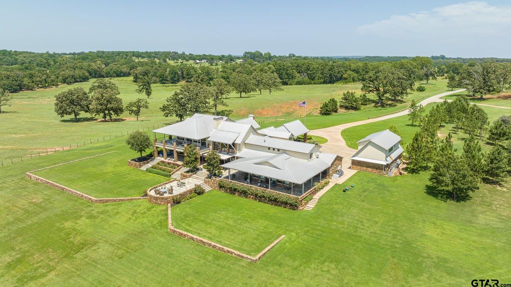 Rio neches ranch a remarkable property with every amenity imaginable in tyler listed at 26. 5 million 3