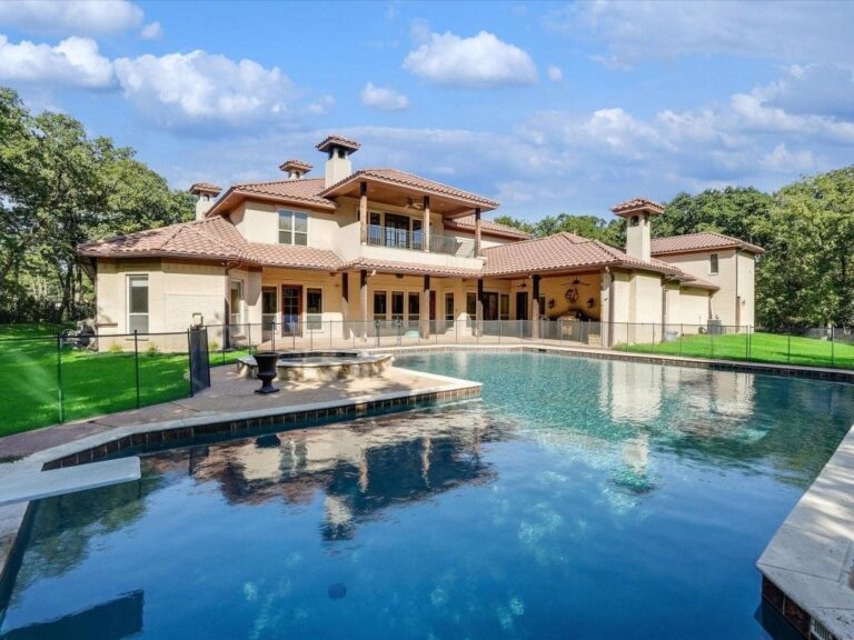 Stunning Dream Home in Westlake Hits the Market for $4.8 Million