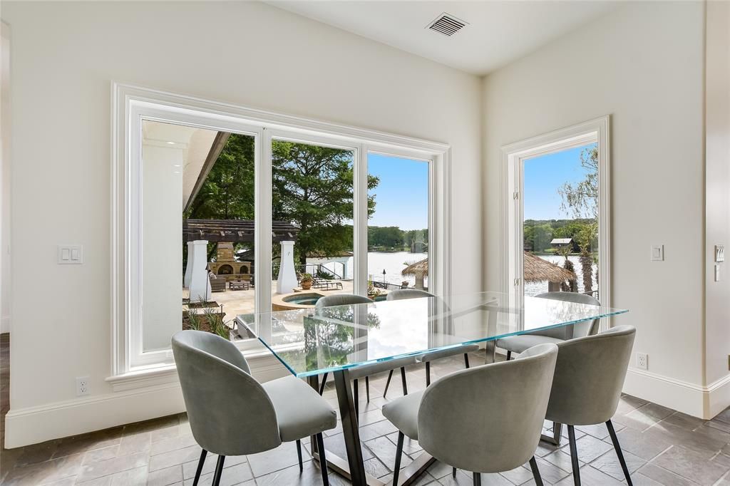 Stunning lake austin waterfront home with resort worthy amenities priced at 18885000 16