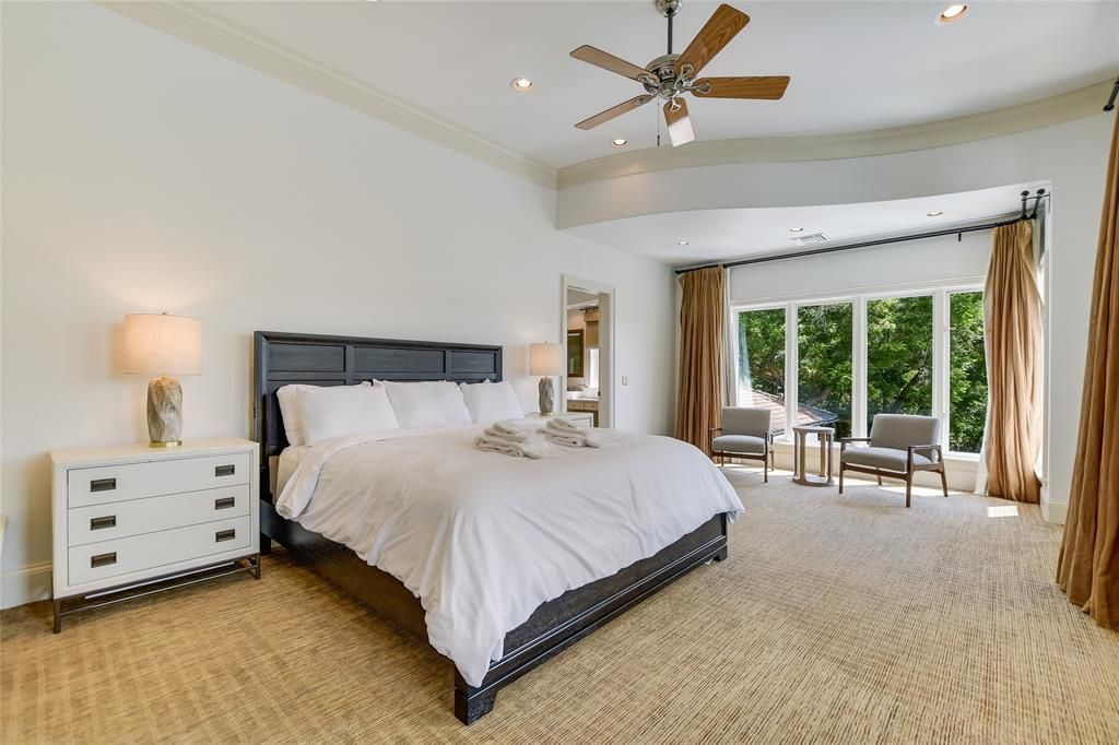 Stunning lake austin waterfront home with resort worthy amenities priced at 18885000 20