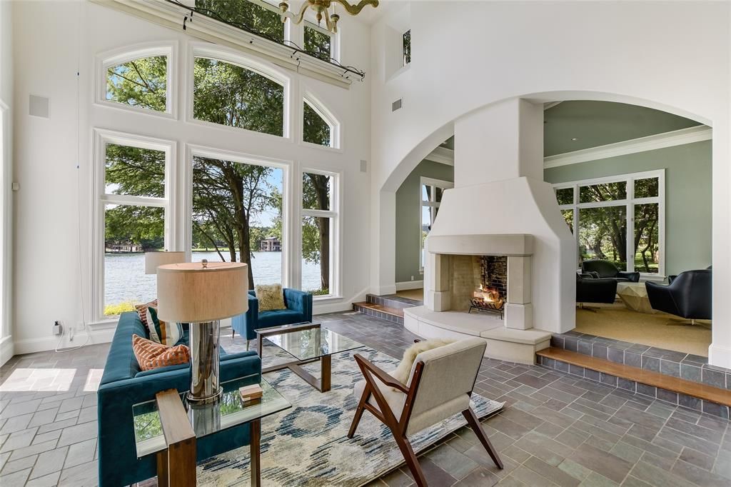 Stunning lake austin waterfront home with resort worthy amenities priced at 18885000 8