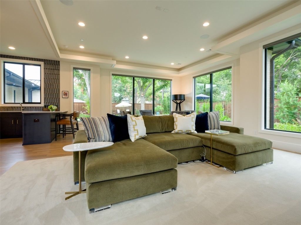 Twin oaks homes unveils a spectacular contemporary residence in dallas listed at 3. 975 million 14