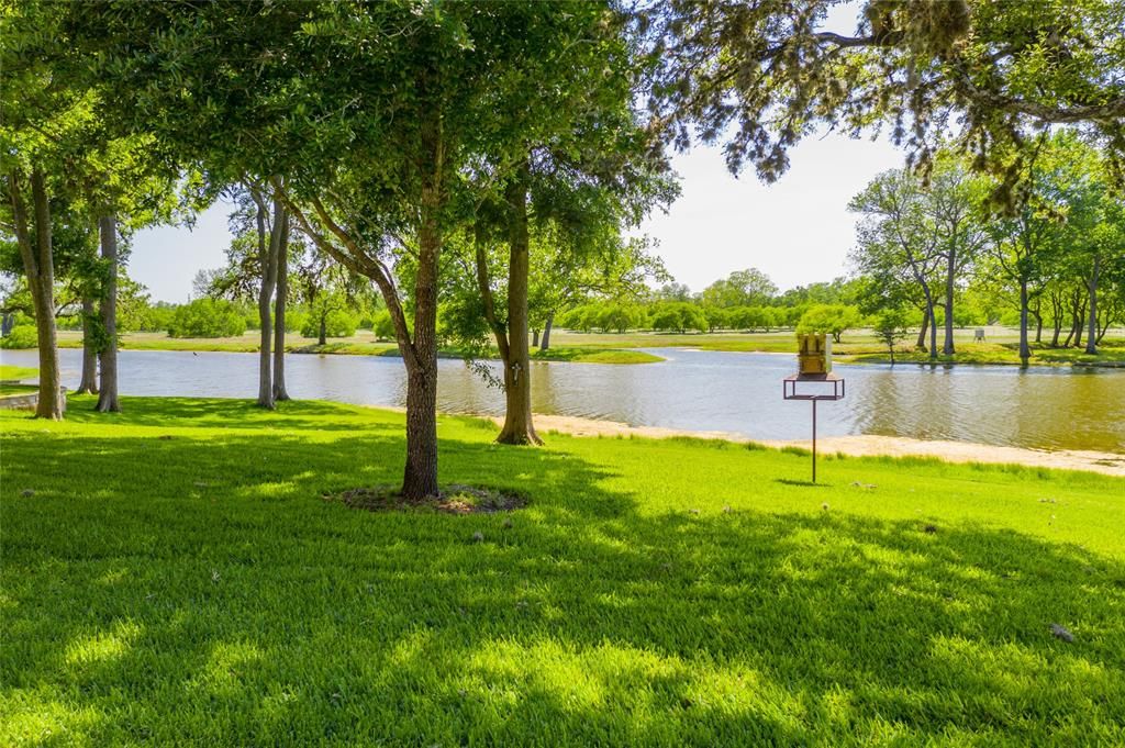 Unmatched elegance at broad oaks ranch in hempstead tx priced at 29. 5 million 43