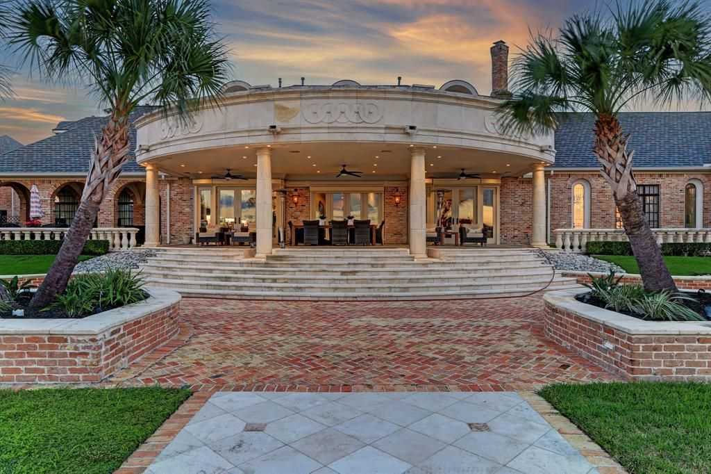 Unparalleled waterfront estate in seabrook hits the market at 7. 99 million 37