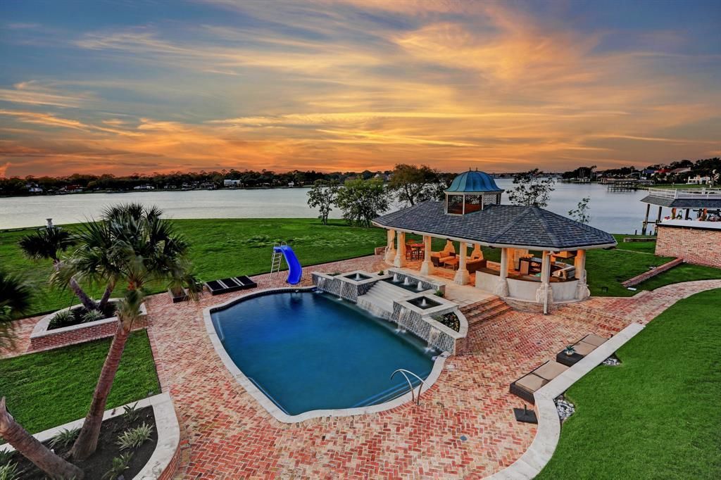 Unparalleled waterfront estate in seabrook hits the market at 7. 99 million 39