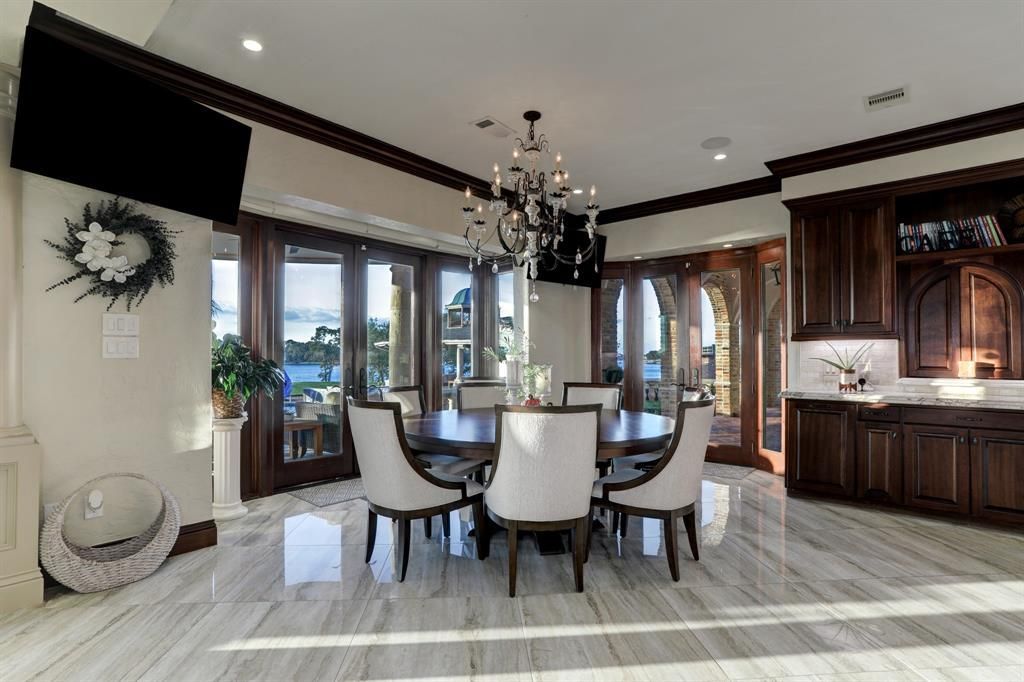 Unparalleled waterfront estate in seabrook hits the market at 7. 99 million 5