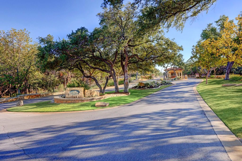 Waterfront elegance custom built single level estate in spicewood listed at 4. 475 million 3