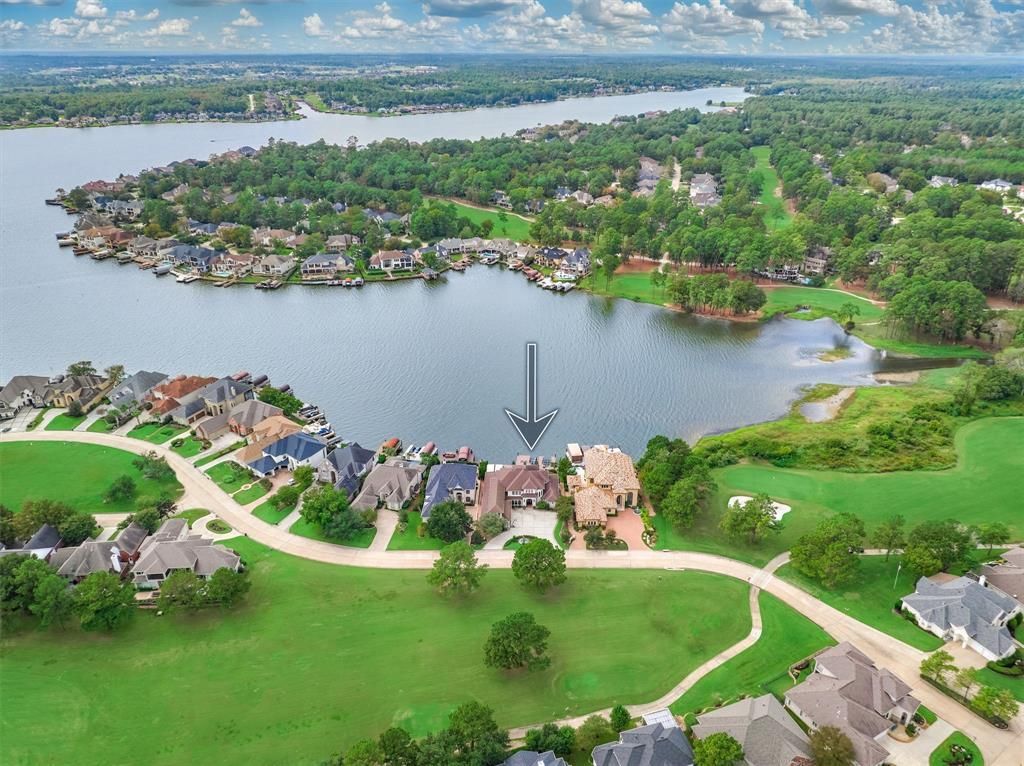 Bentwater beauty custom waterfront home hits market at 2. 65 million 47