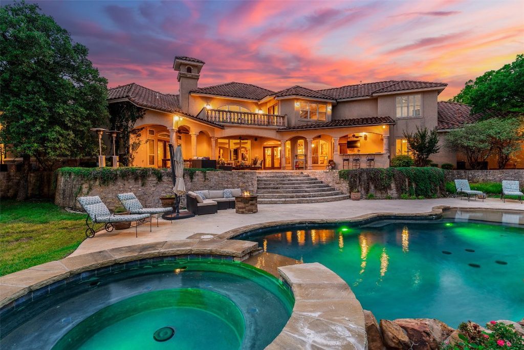 Breathtaking Mediterranean-Style Masterpiece in Stephenville: A Symphony of High-End Features Priced at $2.49 Million
