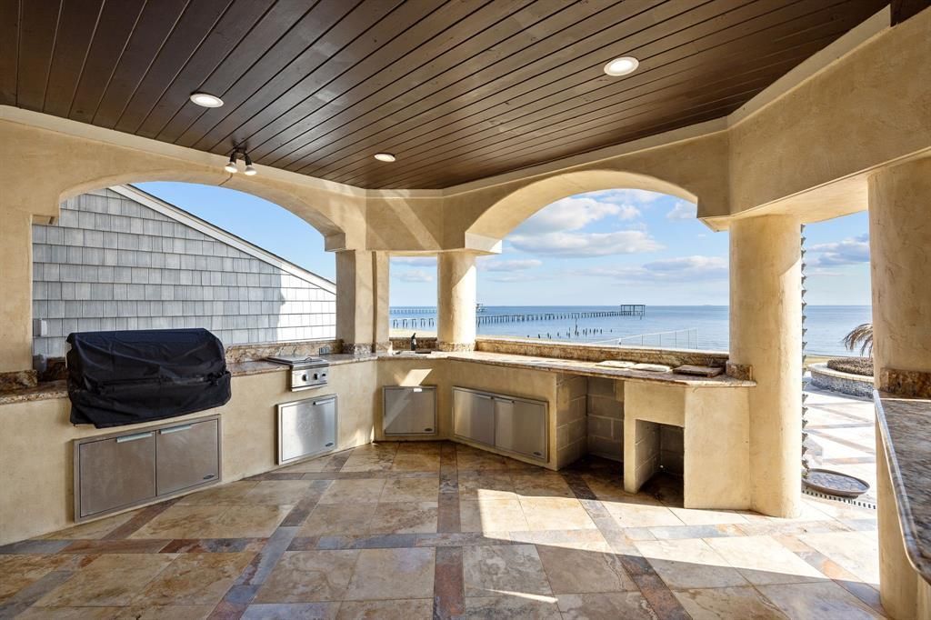 Casa bahia masterfully curated waterfront oasis with panoramic views of galveston bay asking for 3. 926 million 32