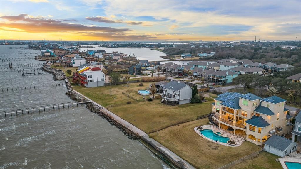 Casa bahia masterfully curated waterfront oasis with panoramic views of galveston bay asking for 3. 926 million 35