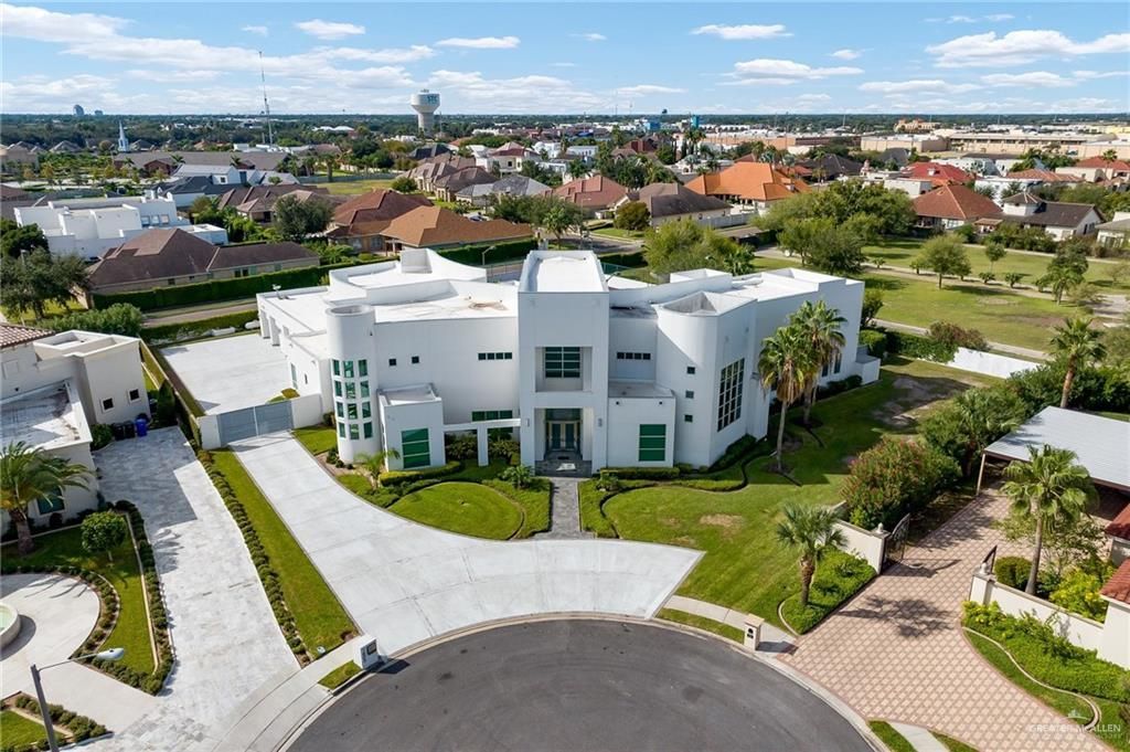 Contemporary splendor impeccably maintained home with exquisite amenities in mcallen priced at 2. 6 million 26