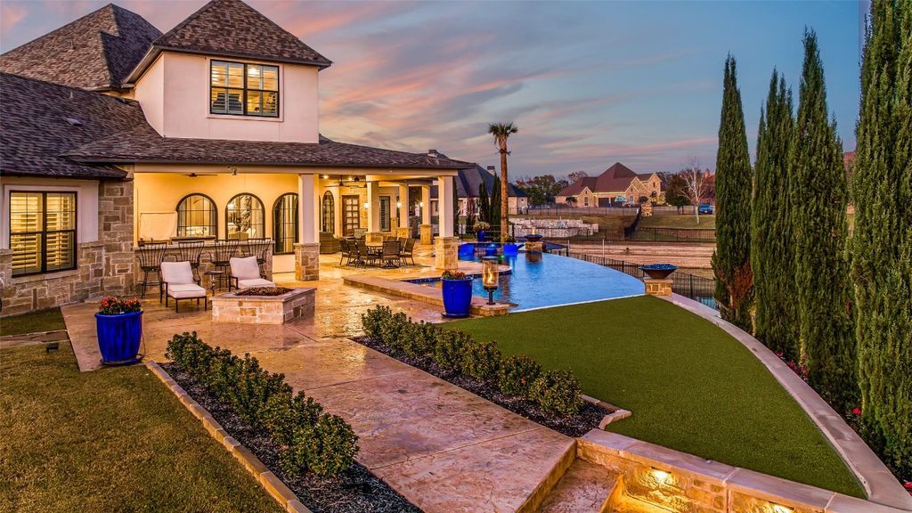 Exceptional waterfront retreat in the resort on eagle mountain lake fort worth for 3. 8 million 3 1