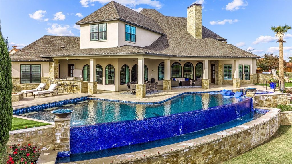 Exceptional waterfront retreat in the resort on eagle mountain lake fort worth for 3. 8 million 35 2