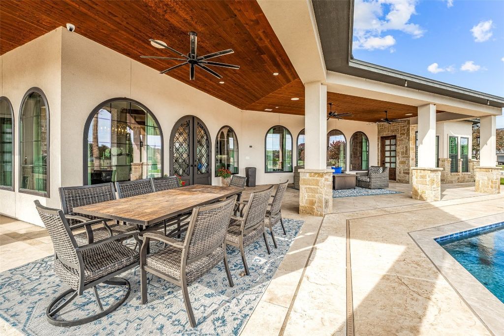 Exceptional waterfront retreat in the resort on eagle mountain lake fort worth for 3. 8 million 9