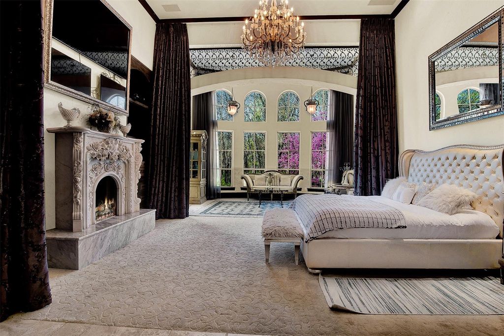 Royal splendor in mckinney villa bella foresta a modern day mansion listed at 3. 6 million 21