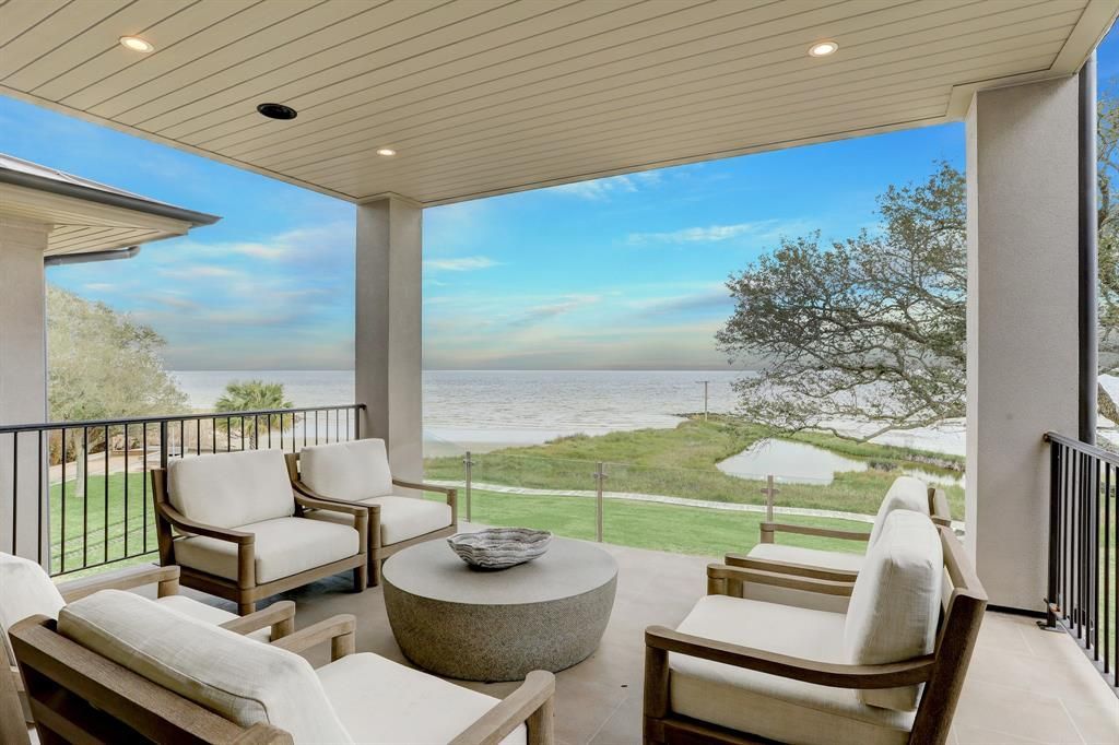 Gorgeous waterfront oasis seabrooks family compound hits the market at 4. 345 million 32