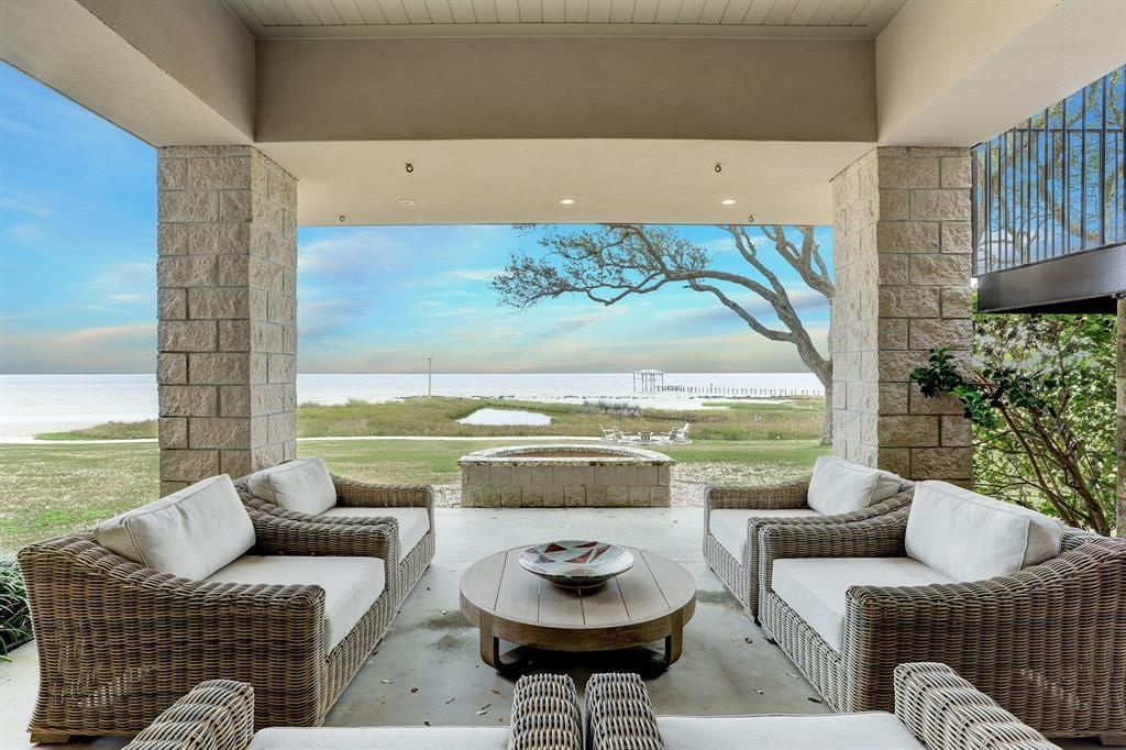 Gorgeous waterfront oasis seabrooks family compound hits the market at 4. 345 million 34