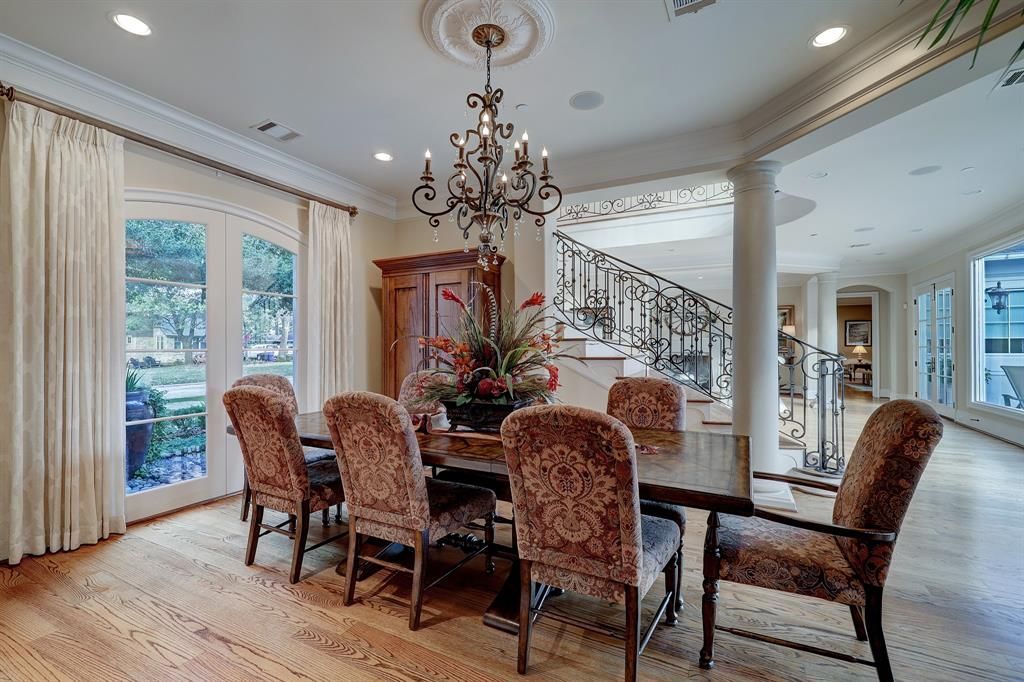 Stunning houston home with abundant amenities priced at 2. 45 million 14