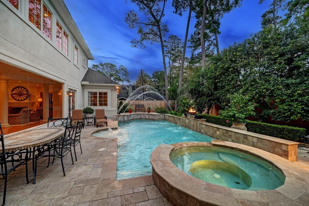 Stunning houston home with abundant amenities priced at 2. 45 million 47