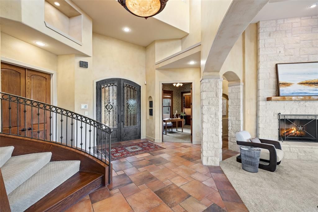 A luxurious gated estate at hurst creek offered at 2. 575 million 11