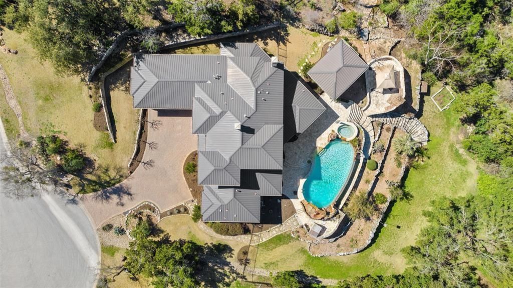 Exclusive luxury a retreat in seven oaks offered at 3. 195 million 30