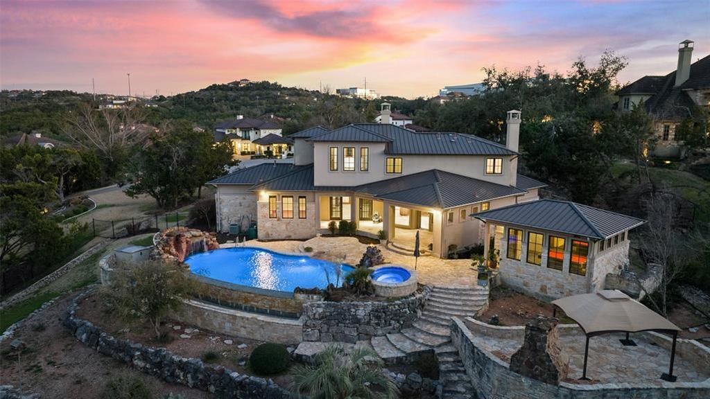 Exclusive Luxury: A Retreat in Seven Oaks, Offered at $3.195 Million