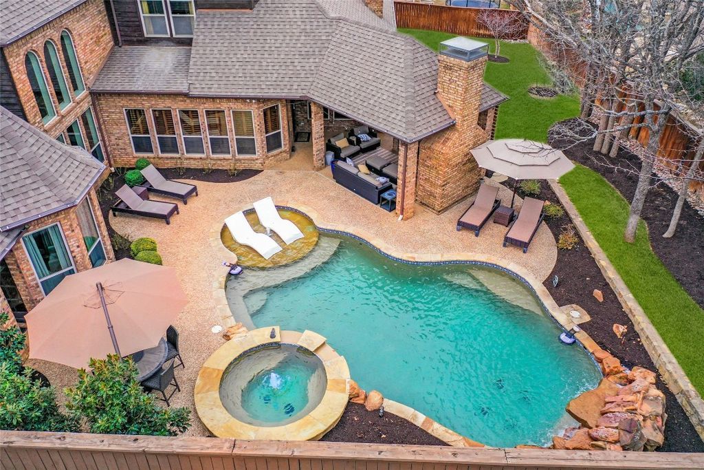 Exquisite custom masterpiece in trophy clubs premier gated community asks for 1. 8 million 40