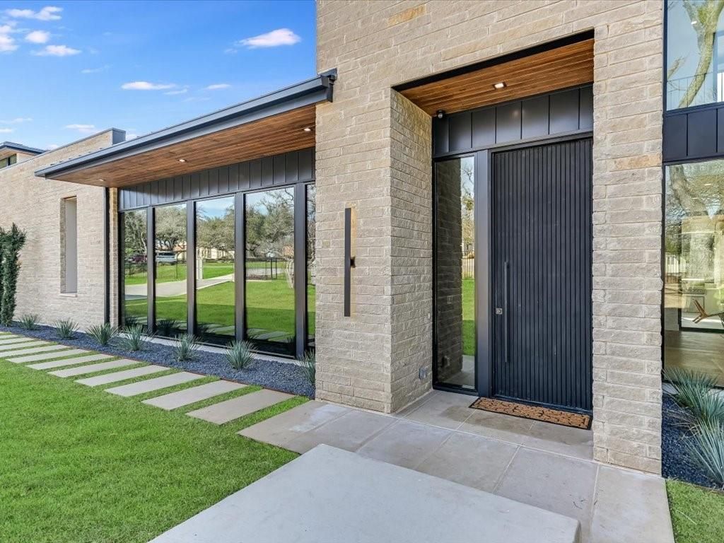 Modern home in prestigious rob roy community hits market at 7. 995 million 3