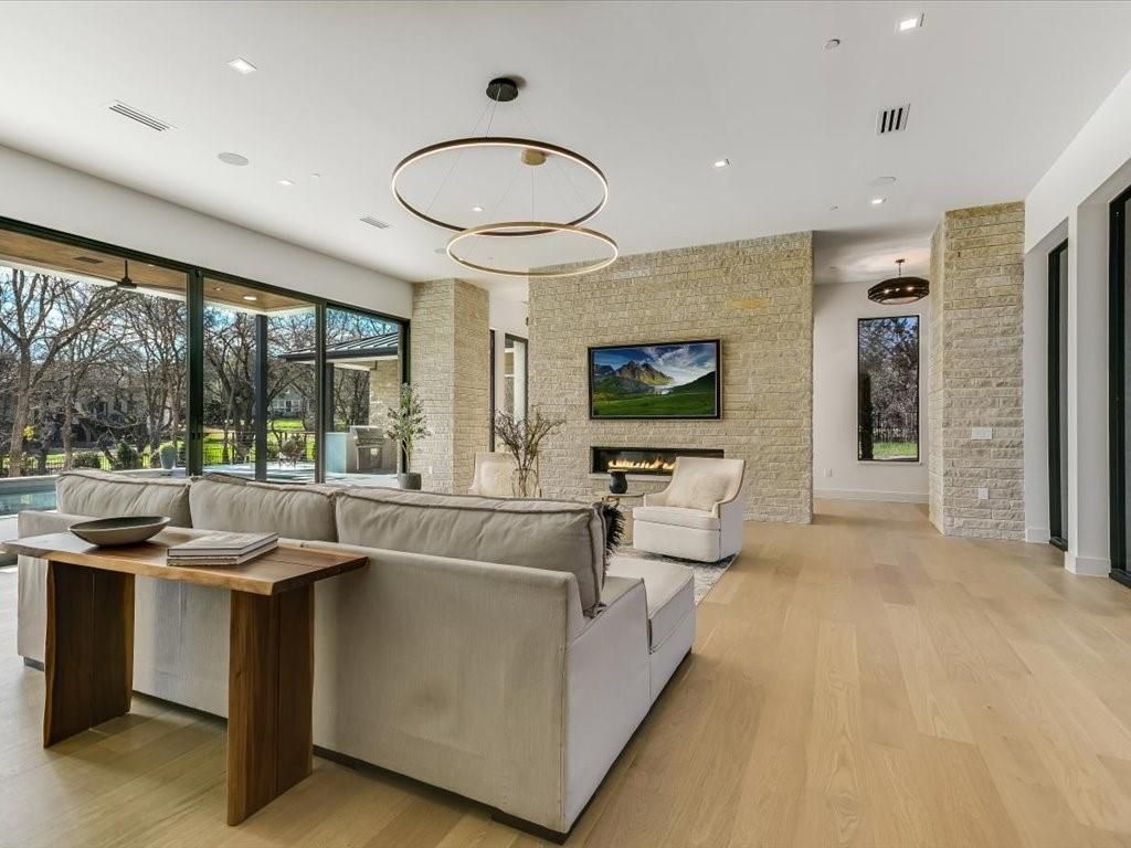 Modern home in prestigious rob roy community hits market at 7. 995 million 6