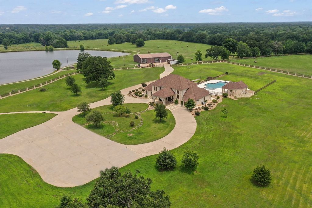 Opulent lakeside retreat with stunning views asks for 3. 395 million 5