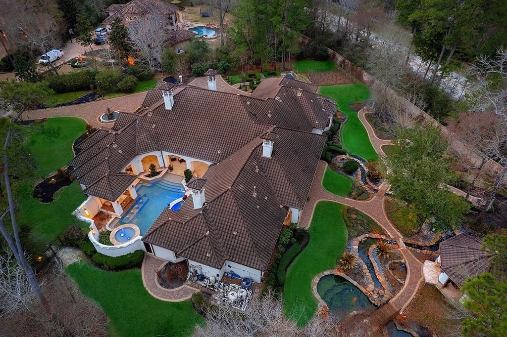 Spectacular kingman home in carlton woods with world class amenities 5