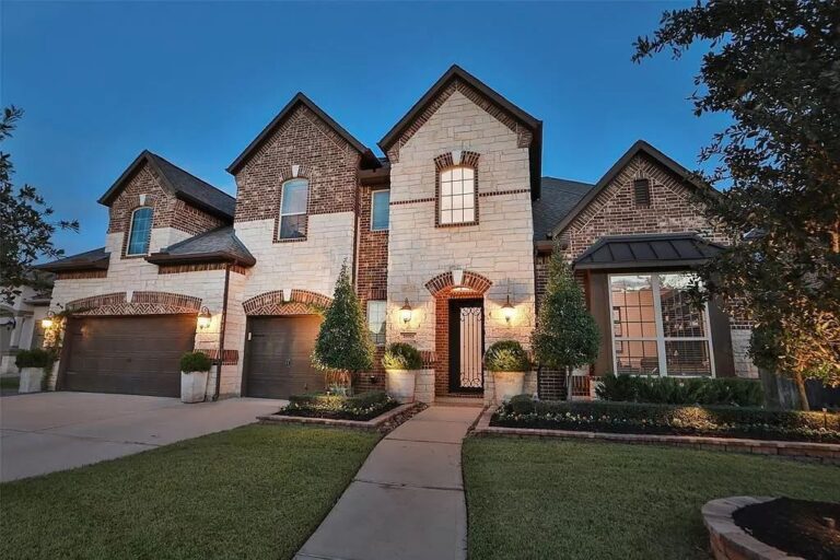 Wildwood Oasis! Luxurious 5BR with Pool, Media Room & Greenbelt asking for $950,000