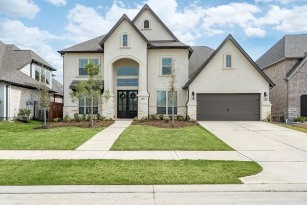 NorthGrove Gem! Upgraded 2022 Build with Theater Room & Texas Basement ...