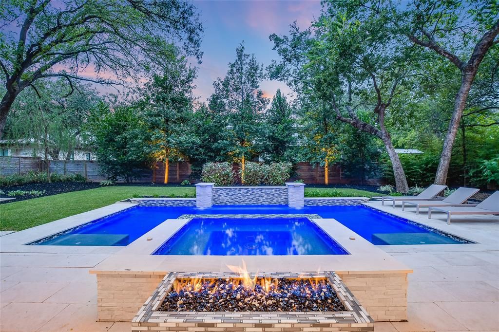 Exquisite transitional home nestled in secluded westlake enclave hits market at 4. 75 million 33