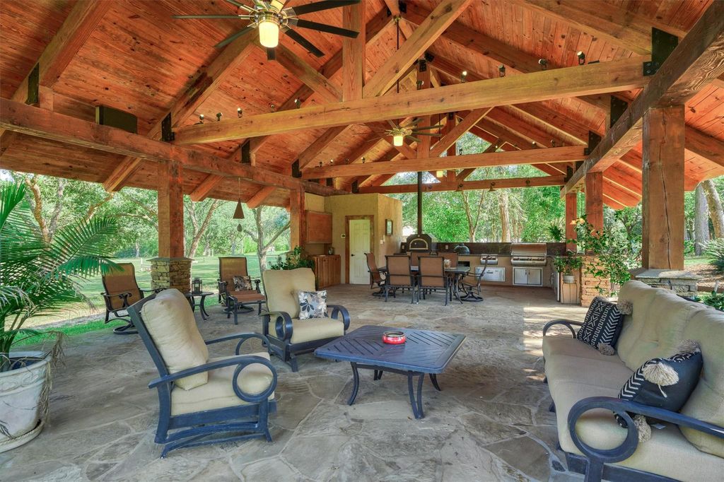 Internationally renowned horse trainer offers exclusive timber ridge farms for 6 million 39