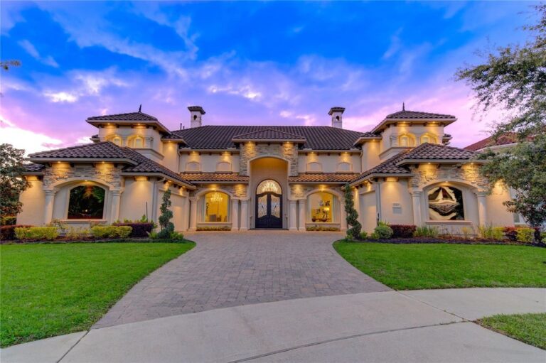 Luxurious Haven: Expansive Living Spaces, Unmatched Comfort, and Style Offered at $3.149 Million