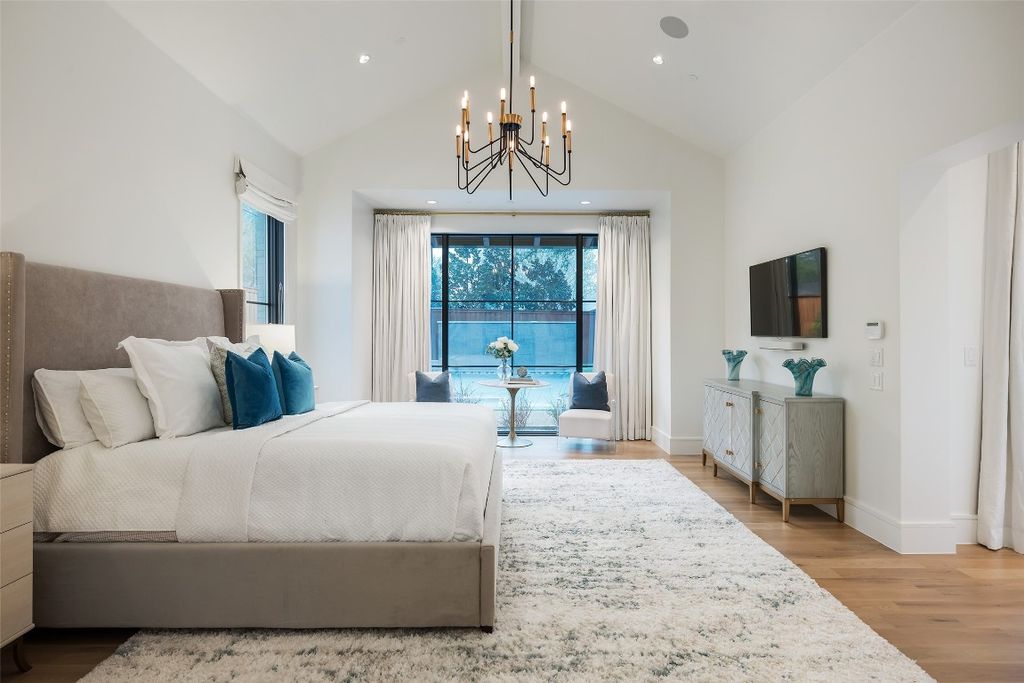 Preston hollow transitional masterpiece by lauderdale homes offered at 4695000 23
