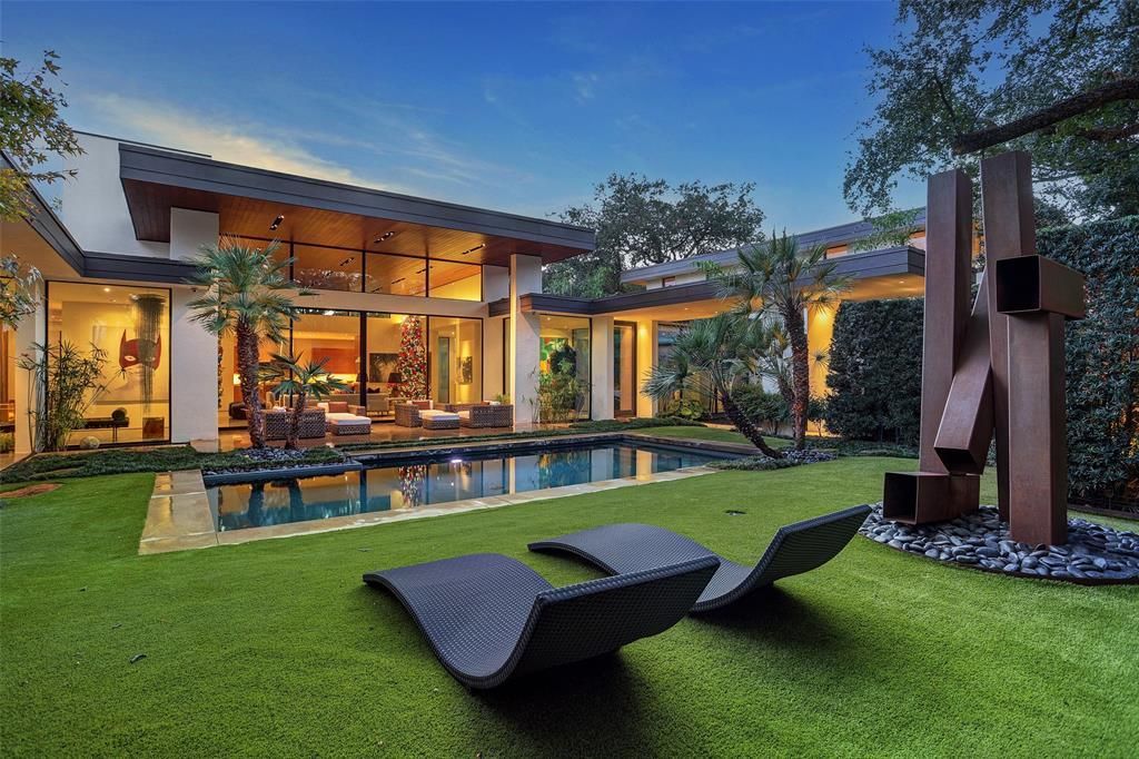 Stunning Contemporary Luxury Estate with Mid-Century Modern Flair Listed for $4.95 Million