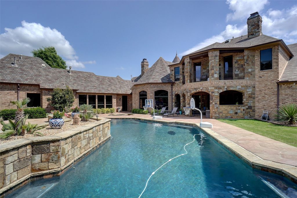 Discover the splendor of clariden ranch oasis in southlake listed at 2. 1 million 2