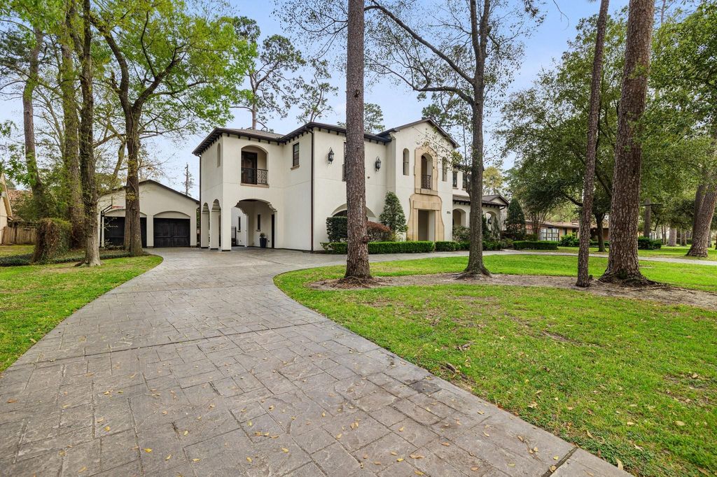 Exquisite mediterranean estate in hunters creek village hits the market at 3. 6 million 5