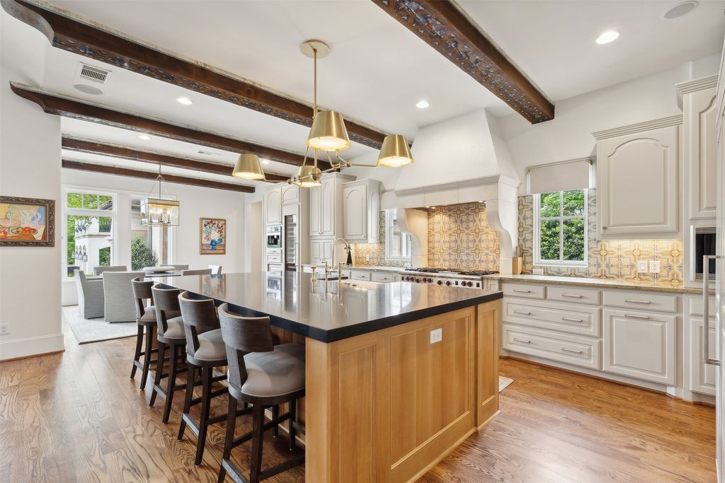 Exquisite property by brooks custom homes hits market in fort worth for 4. 7 million 12