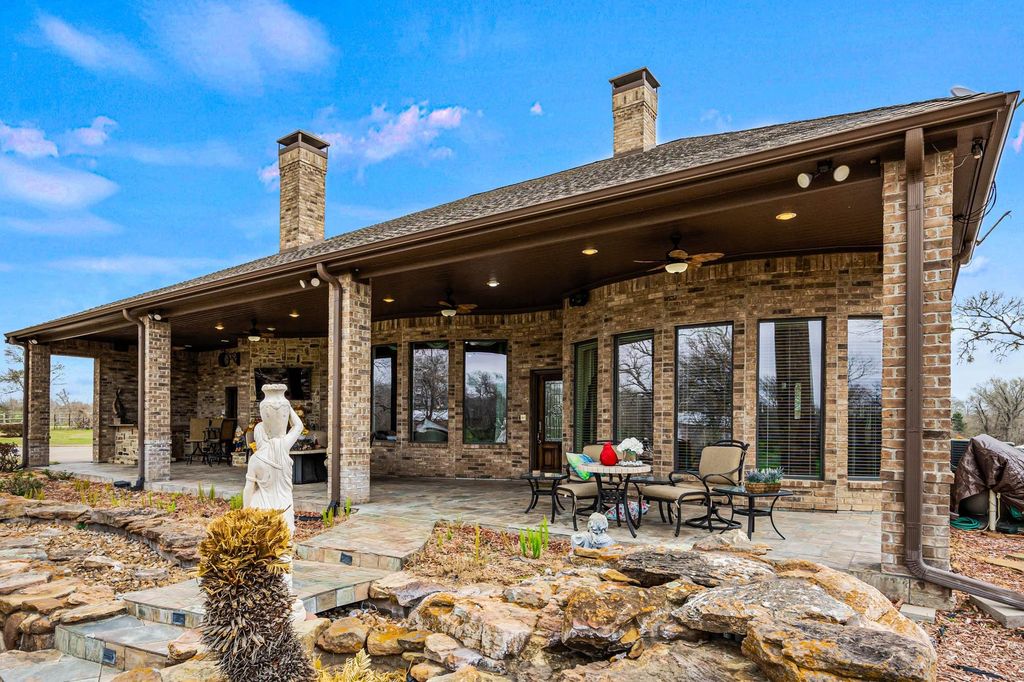 Green acres farm where rustic elegance meets modern luxury now available for 2. 3 million 44