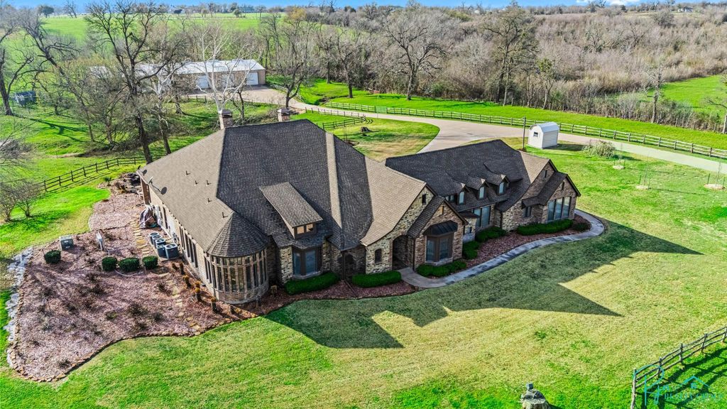 Green acres farm where rustic elegance meets modern luxury now available for 2. 3 million 7